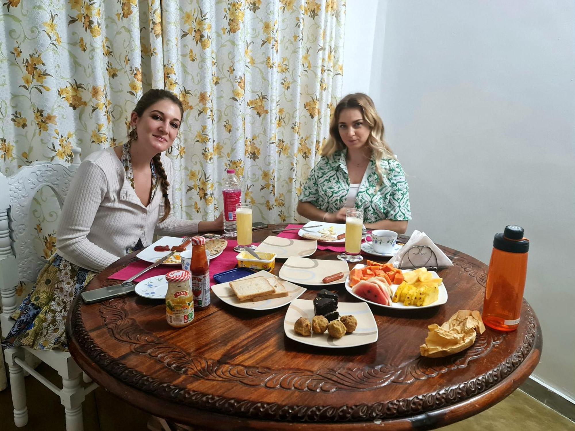 Hello Kandy Homestay Bagian luar foto